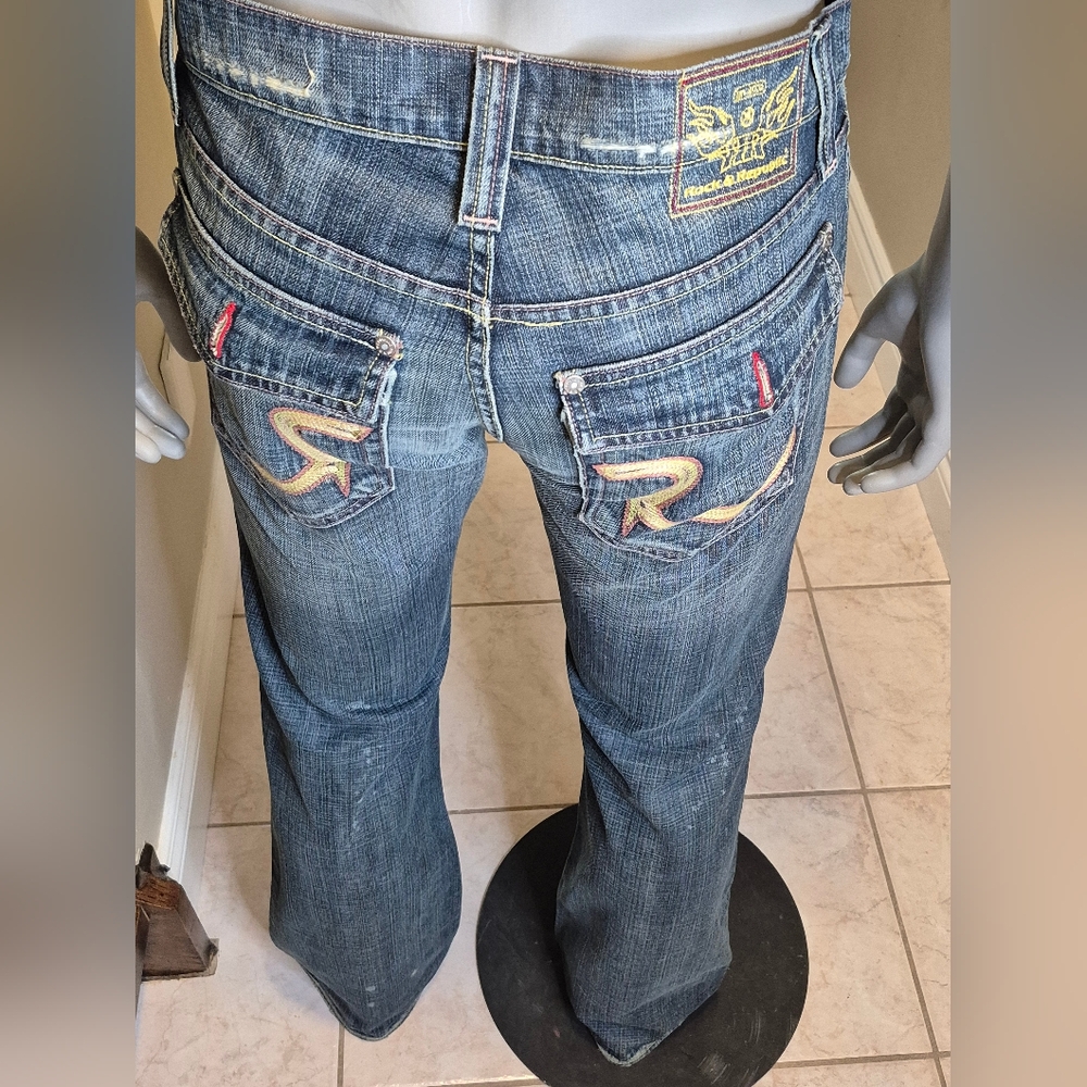 Rock & Republic Faded Blue Denim Jeans - Picture 13 of 15